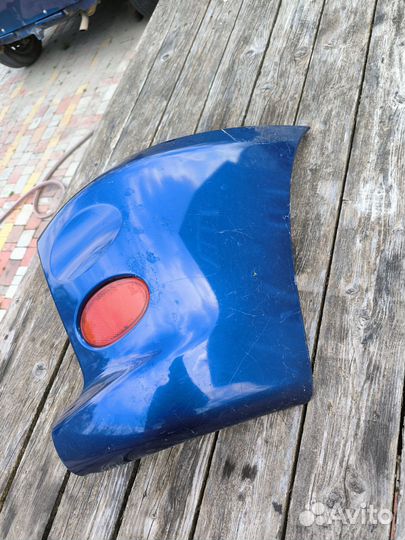 Toyota funcargo клык правый бампер задний