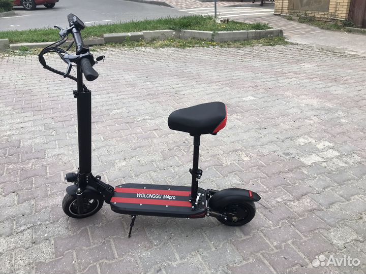 Электросамокат М4 PRO