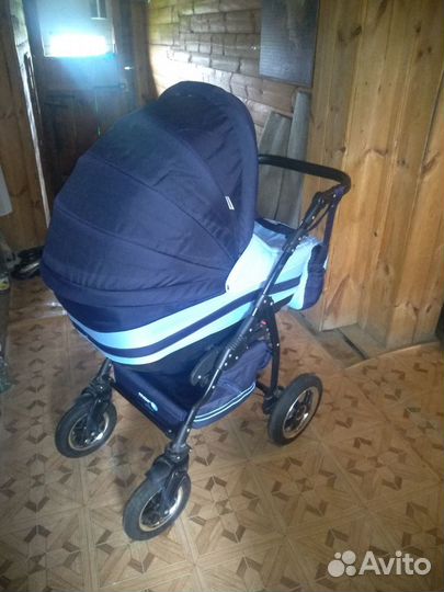 Продам детскую коляску