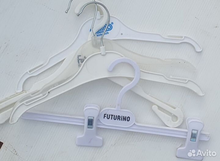 Плечики детские