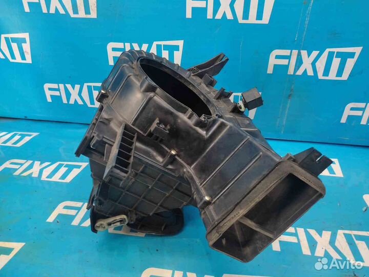 Корпус мотора печки 972062D205 Hyundai