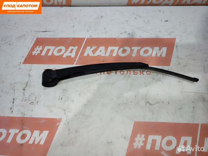 Щеткодержатель задний Volkswagen Tiguan 2010