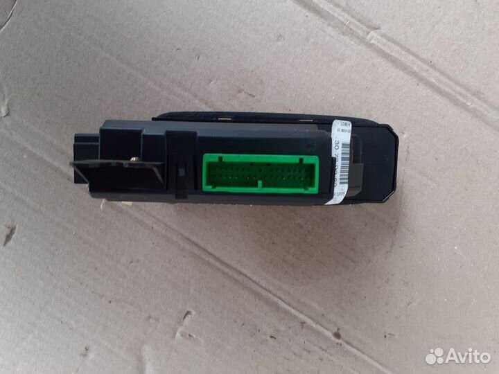 Блок управления стеклоподъемниками Вольво S80 06г