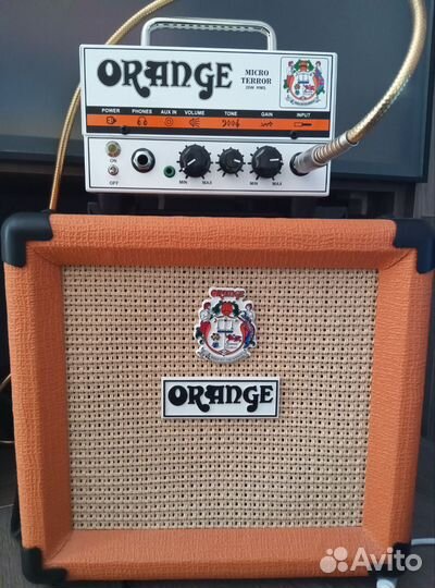 Гитарный усилитель с кабинетом