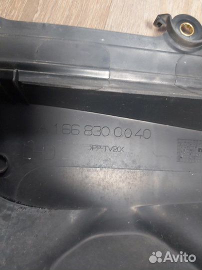 Корпус салонного фильтра Mercedes Gl 500 4Matic