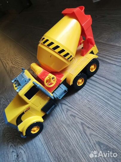 Бетономешалка 37 см