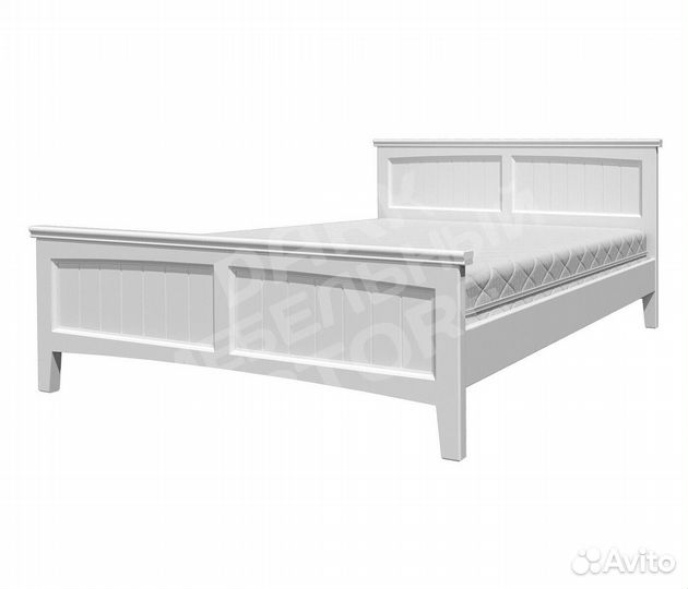 Кровать массив