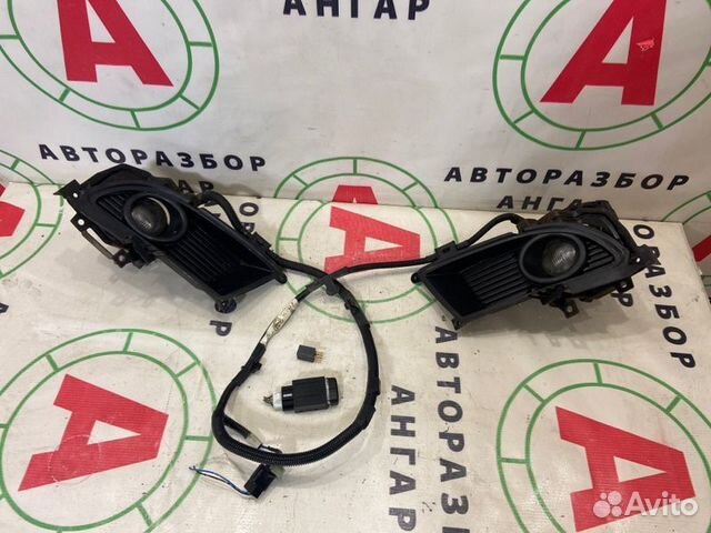 Фара противотуманная передняя Mitsubishi Lancer 9