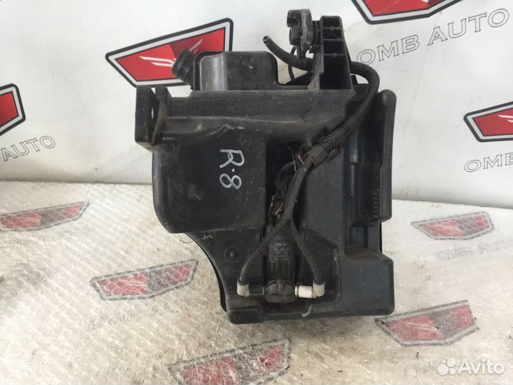 Бачок омывателя лобового стекла Шкода Фабия 2