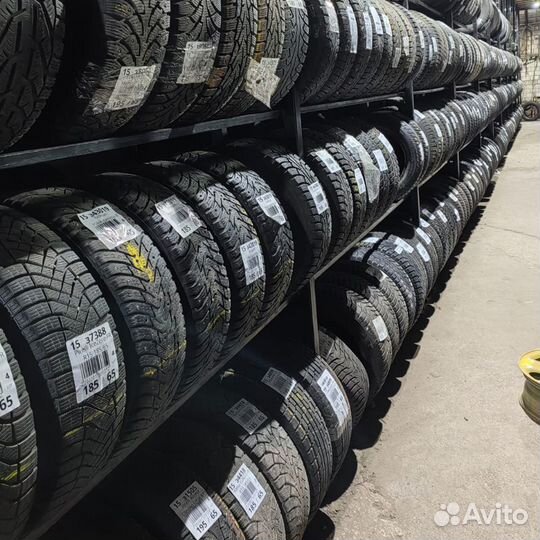 Nokian Tyres WR D4 215/65 R16 102H