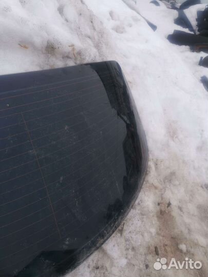 Заднее стекло Daewoo Nubira 2 седан