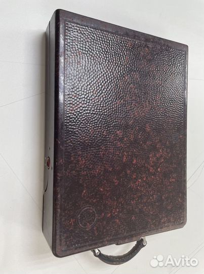 Швейная машина Freia