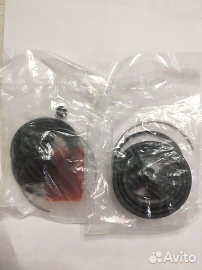 Ремкомплект тормозного переднего суппорта Лансер 9