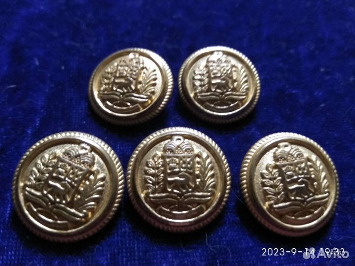 Пуговицы латунь полностью