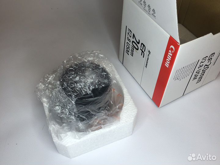 Фото обьектив canon EF20 mm f/2.8 USM