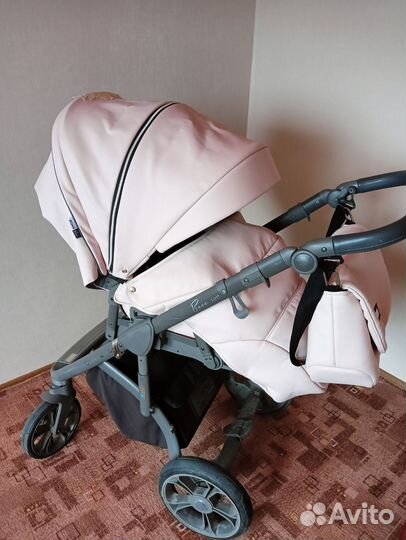 Коляска 2 в 1 Roan Bass Soft