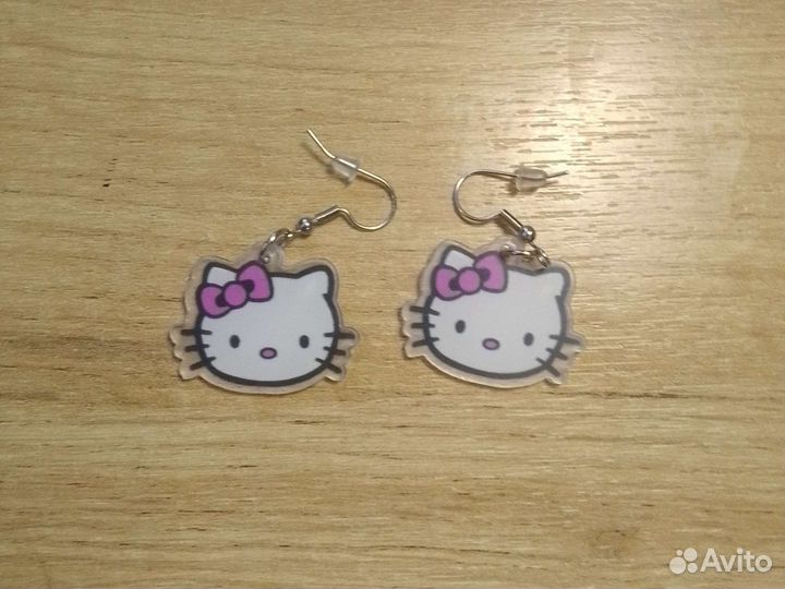 Серьги hello kitty