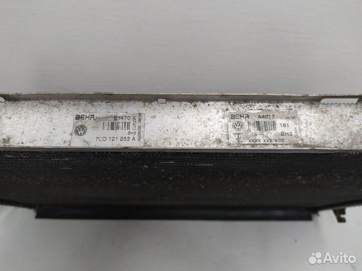 Б/У Б/У Радиатор (основной) behr 7L0121253A