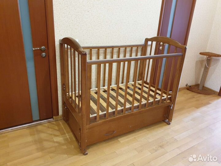 Детская кроватка 120х60