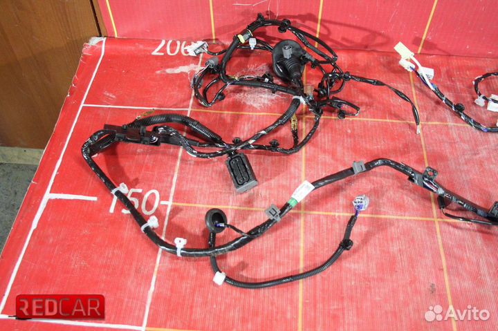 Проводка моторного отсека Mitsubishi Pajero Sport