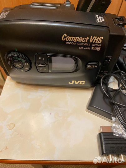 Видеокамера jvc