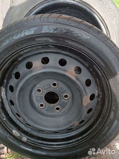 Dunlop SP Sport Maxx 205/55 R16