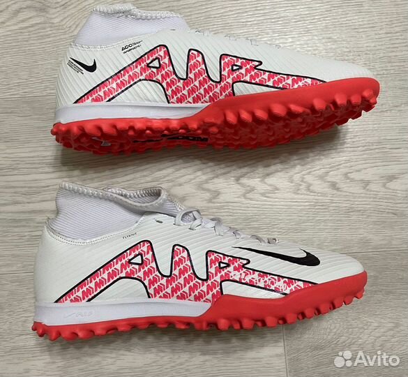 Футбольные сороконожки nike