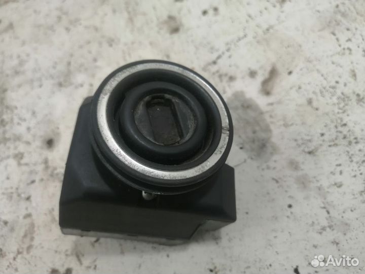 Замок зажигания Мерседес