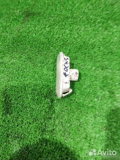 Поворотник повторитель поворота Ford Focus 1