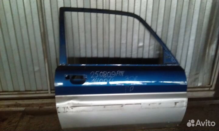 Дверь правая передняя Mitsubishi Pajero Pinin