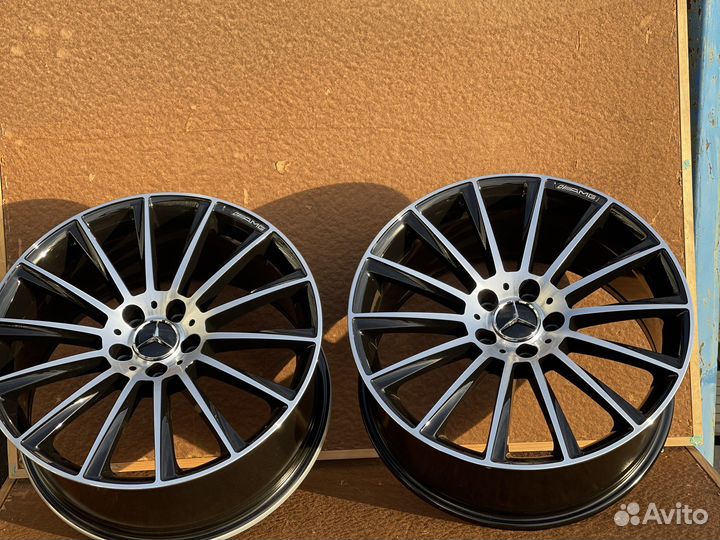 Диски разноширокие на мерседес Mercedes r19 AMG