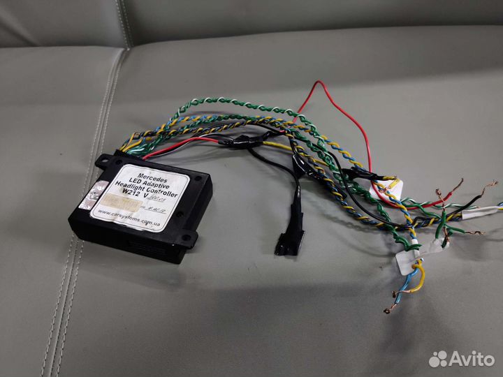 Adaptive led headlight controller w212