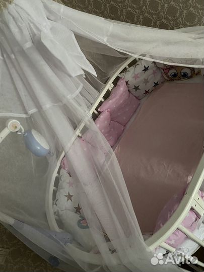 Кроватка трансформер с маятником