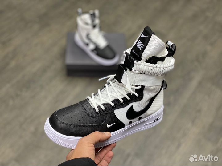 Кроссовки Nike SF Air Force 1 Black White (41-45)