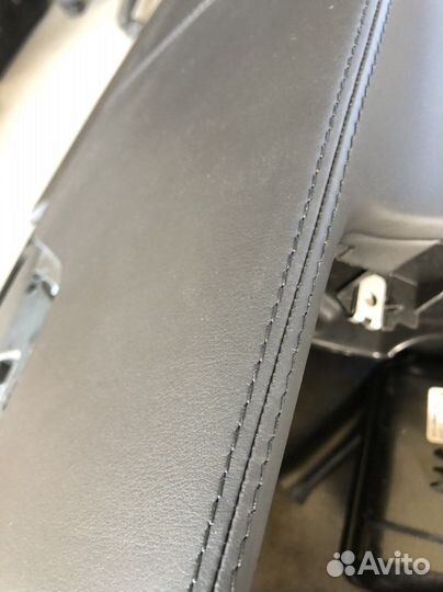 Торпеда Mercedes CLS c218 рестайлинг кожа напо