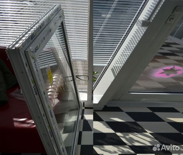 Окна 902х899 мм пластиковые готовые