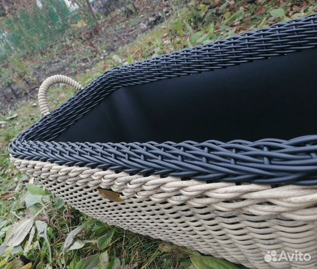 Дровница, мини грядка из искусственного ротанга