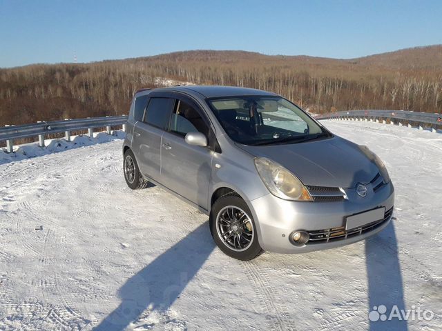 Ниссан ноут 2011. Ниссан ноте серебристый. Nissan Note 2011 отзывы.