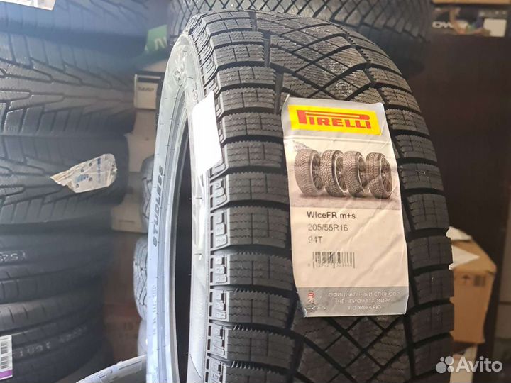 Pirelli Ice Zero FR 205/55 R16 94T