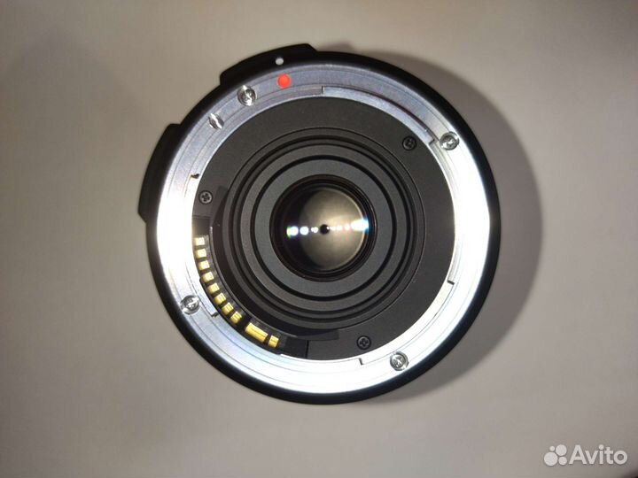 Объектив Sigma AF 18-250mm F3.5-6.3 HSM