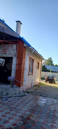 Дом 245 м² на участке 4,5 сот.