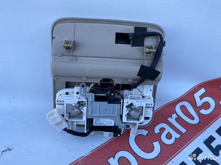 Lexus Gx470 плафон