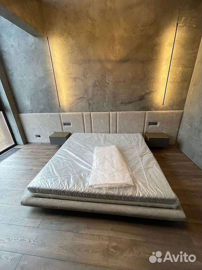 Дизайнерская кровать с доставкой