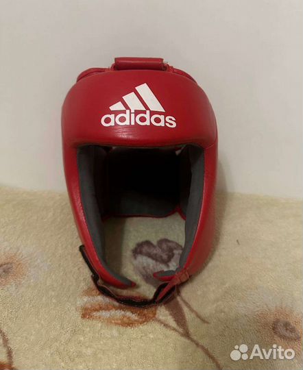 Боксерский шлем и перчатки adidas RED и blue