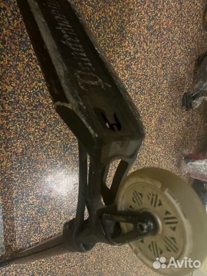 Трюковой самокат кастом в парк