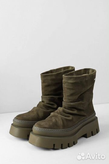 Полусапоги женские Bronx