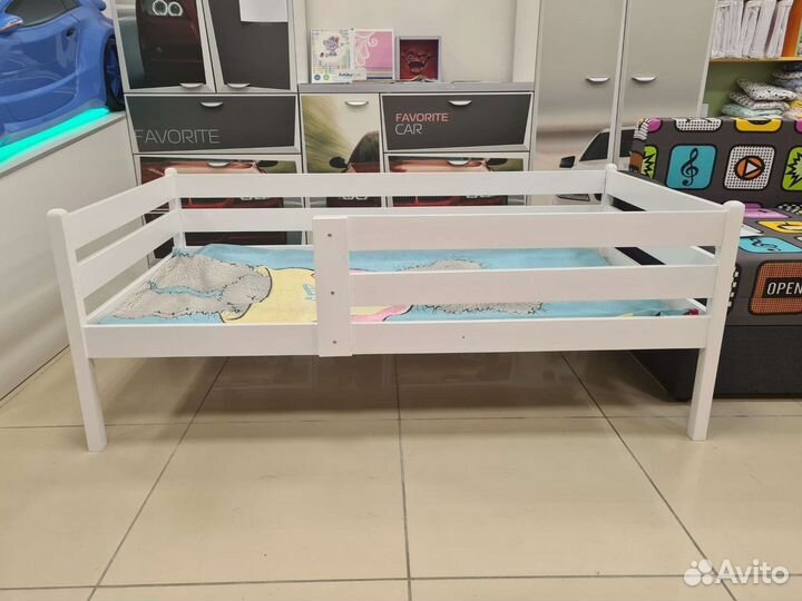 Кровать софа из массива дерева березы