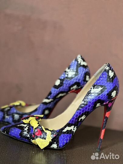 Туфли christian louboutin 39