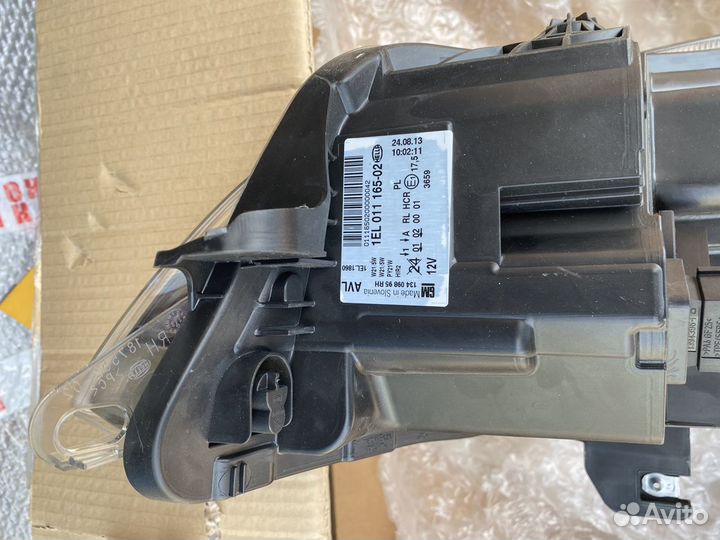 Фара правая на opel insignia новая оригинал