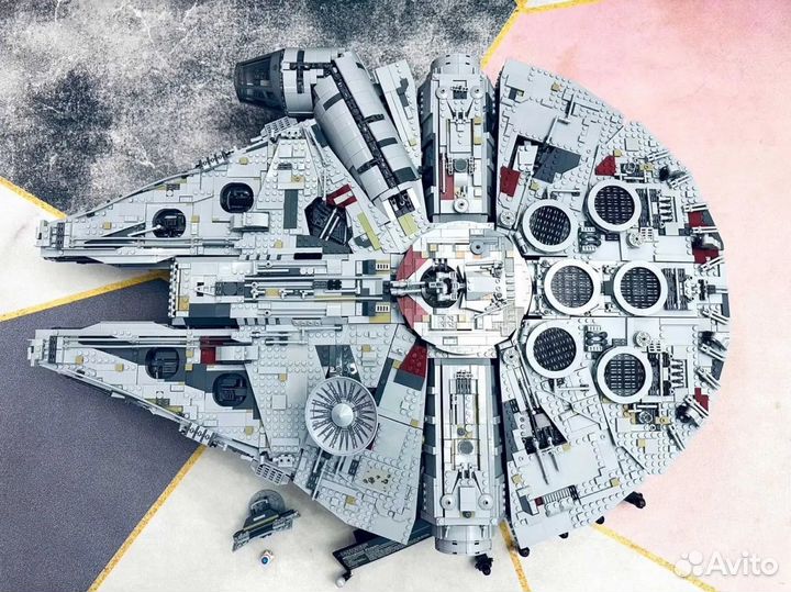 Большой Конструктор Сокол Тысячелетия Lego star